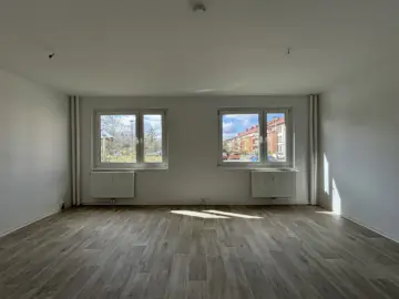 2‑Raum-Wohnung mit Loggia, 15236 Frankfurt (Oder), Erdgeschosswohnung
