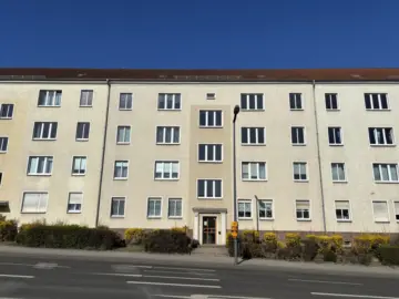 3‑Raum-Wohnung, Küche und Bad mit Fenster, 15232 Frankfurt (Oder), Wohnung