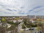 Detailansicht - 2 Zimmer mit Blick über die Stadt + Renovierungsbonus!