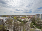 Detailansicht - 2 Zimmer mit Blick über die Stadt + Renovierungsbonus!