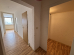 Detailansicht - 3‑Zimmer-Wohnung mit Aussicht und Renovie­rungs­bonus