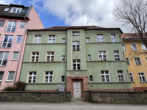 Detailansicht - 2‑Zimmer-Dachge­schoss-Wohnung in Bahnhofsnähe