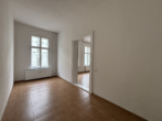 Detailansicht - Schmuckstück im Altbau — Lage im Zentrum