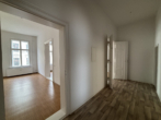 Detailansicht - Schmuckstück im Altbau — Lage im Zentrum